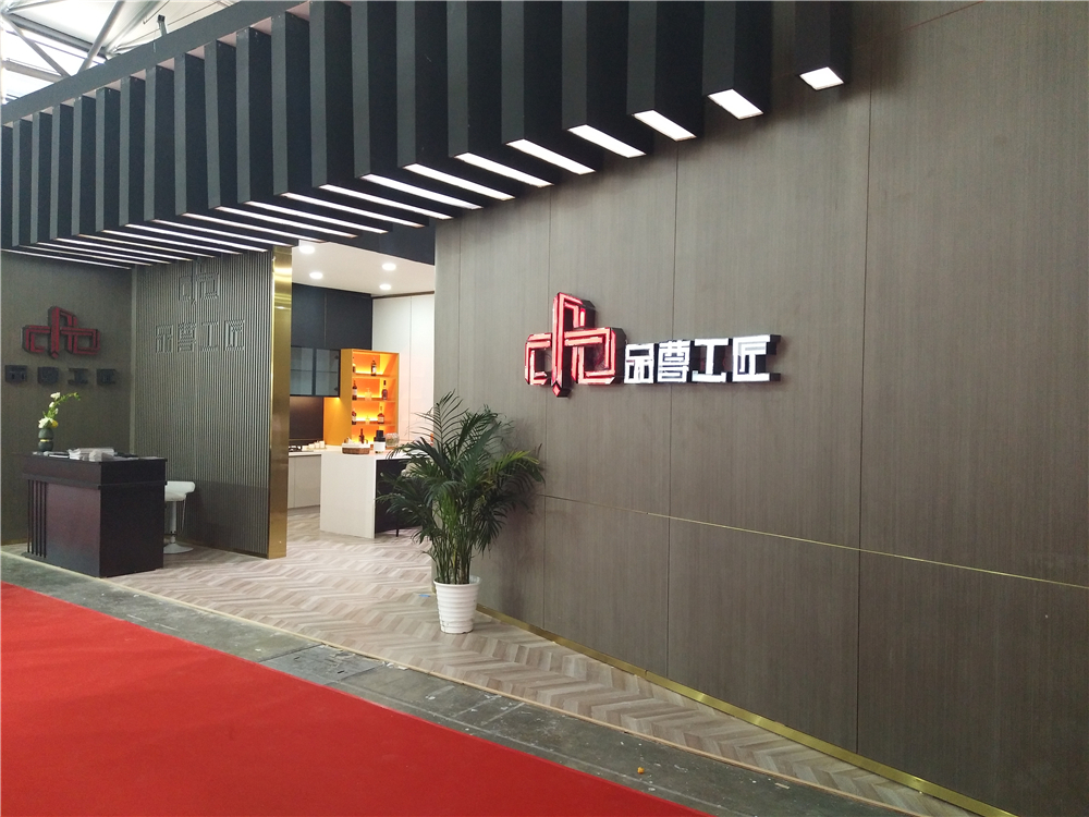 品尊工匠張董：原木現代輕奢，將環保進行到底(圖2)