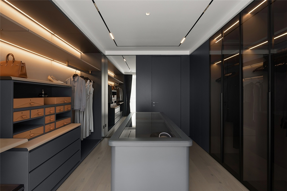 定制衣帽間要注意什么，怎么設(shè)計(jì)？(圖2)